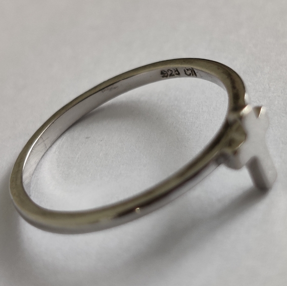 Sterling Silver Cross Ring - Picture 5 of 16